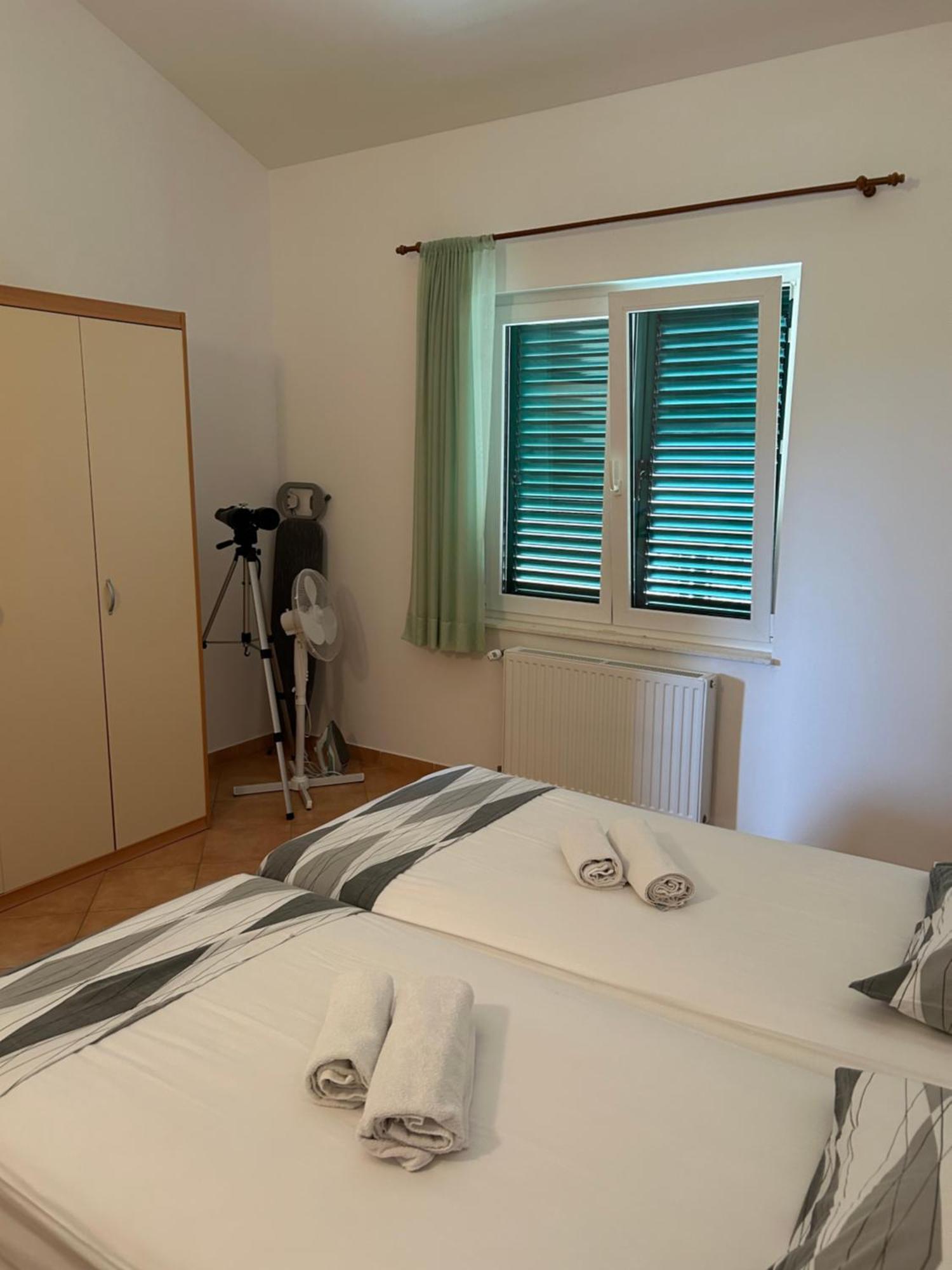 Apartment Mileta Makarska Ngoại thất bức ảnh