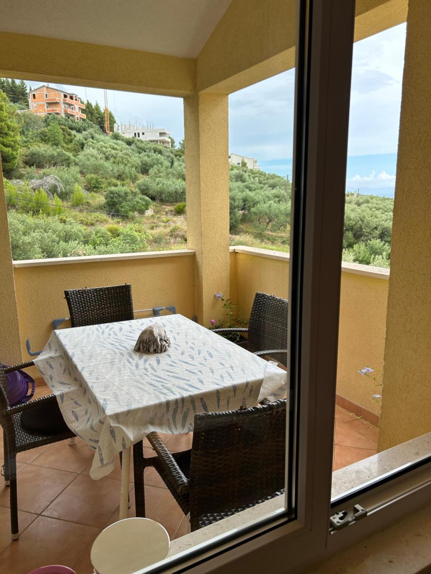 Apartment Mileta Makarska Ngoại thất bức ảnh