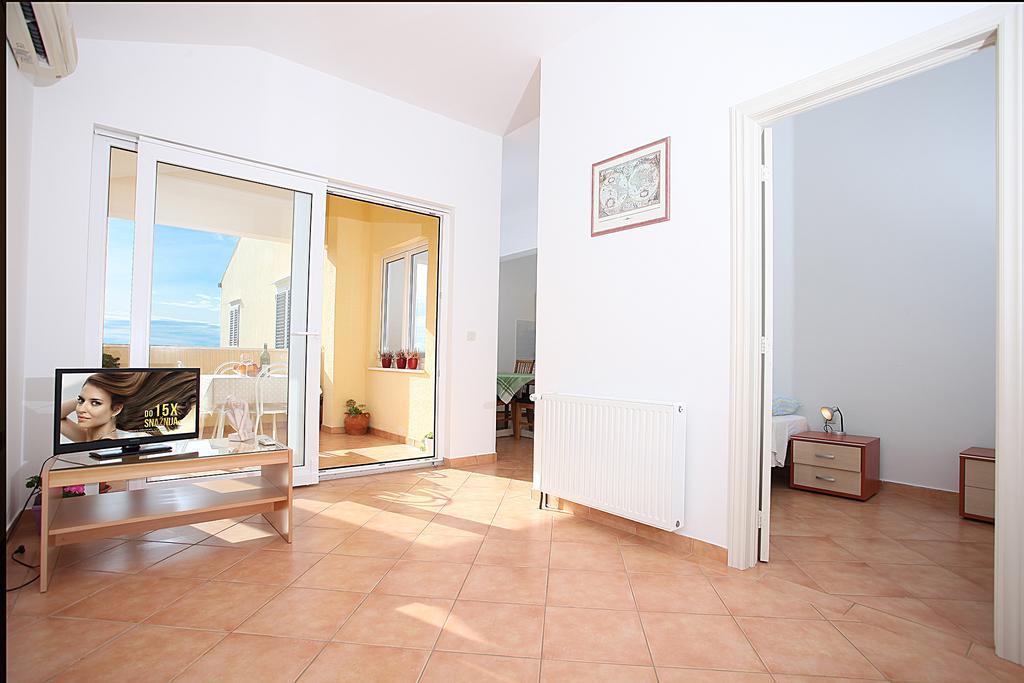 Apartment Mileta Makarska Ngoại thất bức ảnh